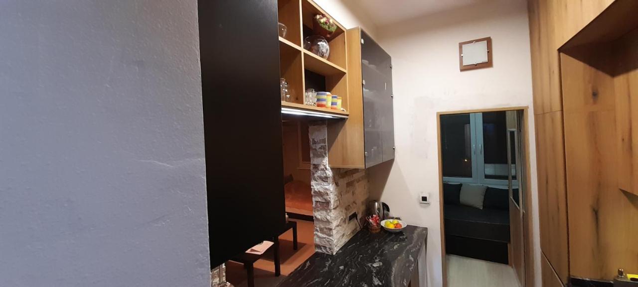 Apartment Nenov Skopje Buitenkant foto