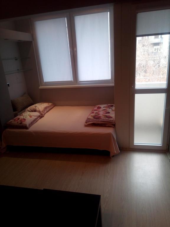 Apartment Nenov Skopje Buitenkant foto