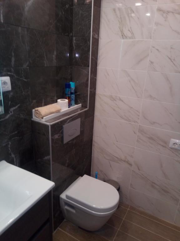 Apartment Nenov Skopje Buitenkant foto